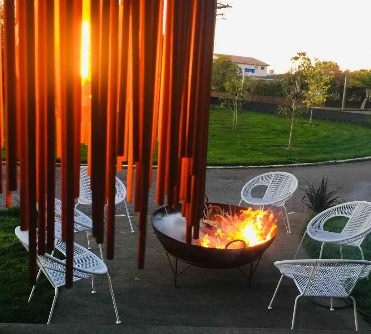 Midcentury Magic In Marlborough Villa Blenheim New Zealand